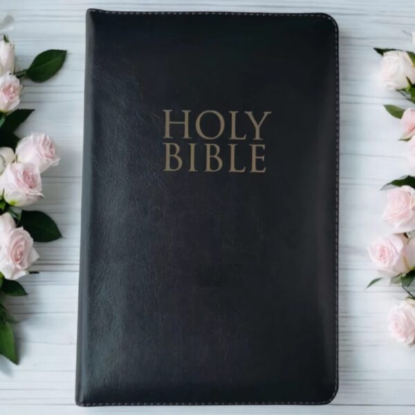 deniashop.com Holy Bible Black Leathertouch Deluxe Edition KJV