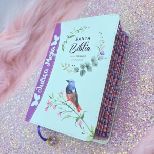 Biblia Floral Morado Lila con Letra Grande de 11 Puntos RVR1960