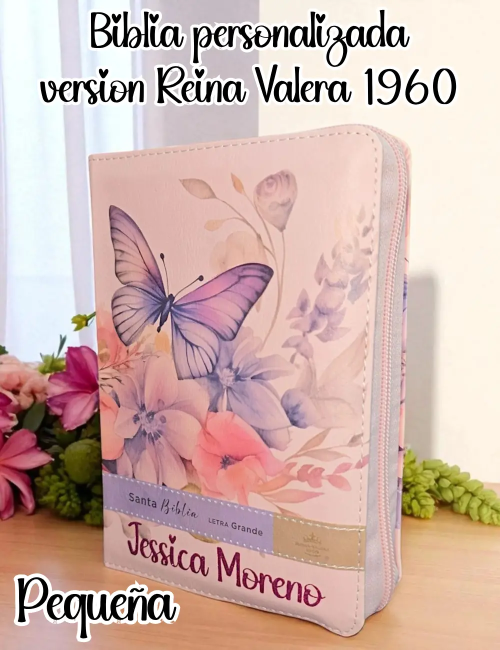Biblia Personalizada Rosada de Mariposas con Letra Grande de 12 Puntos Versión Reina Valera1960 Pequeña