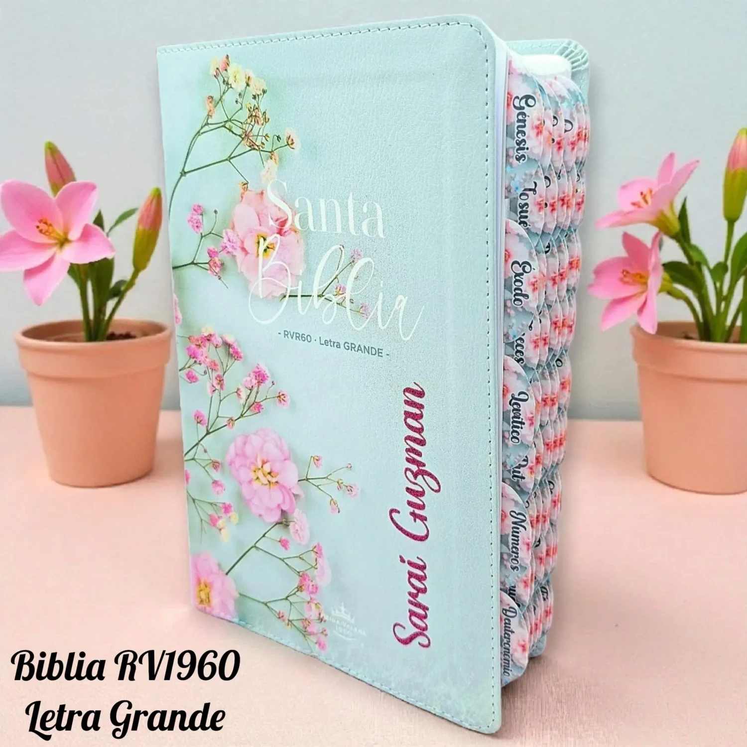 Biblia Personalizada Verde Menta Floral - Letra Grande de 12 Puntos - Reina Valera 1960 - Tamaño Manual - Español
