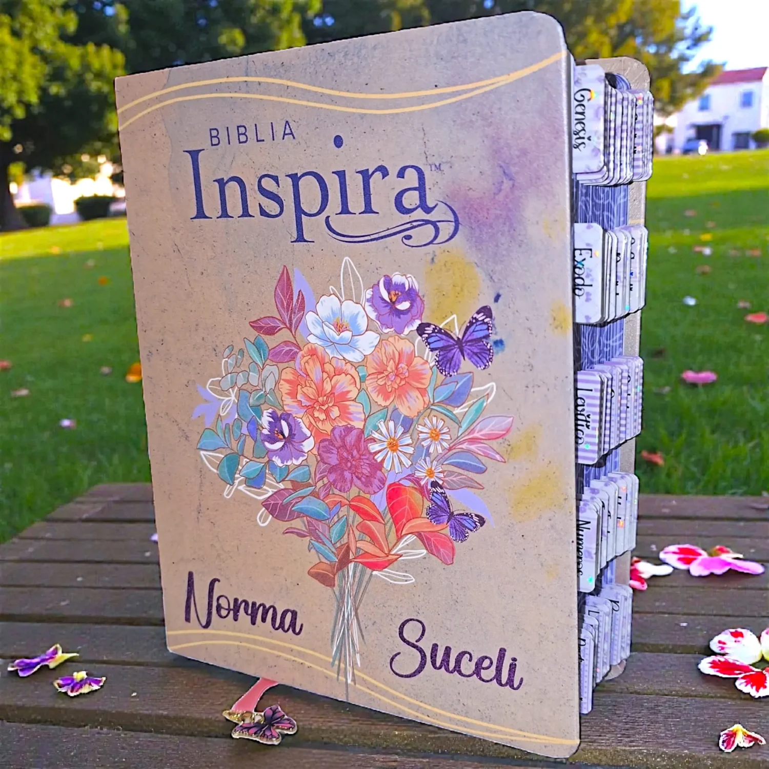 Biblia Inspira Personalizada Morada - Letra Pequeña - Version NTV - Tamaño Manual - Español