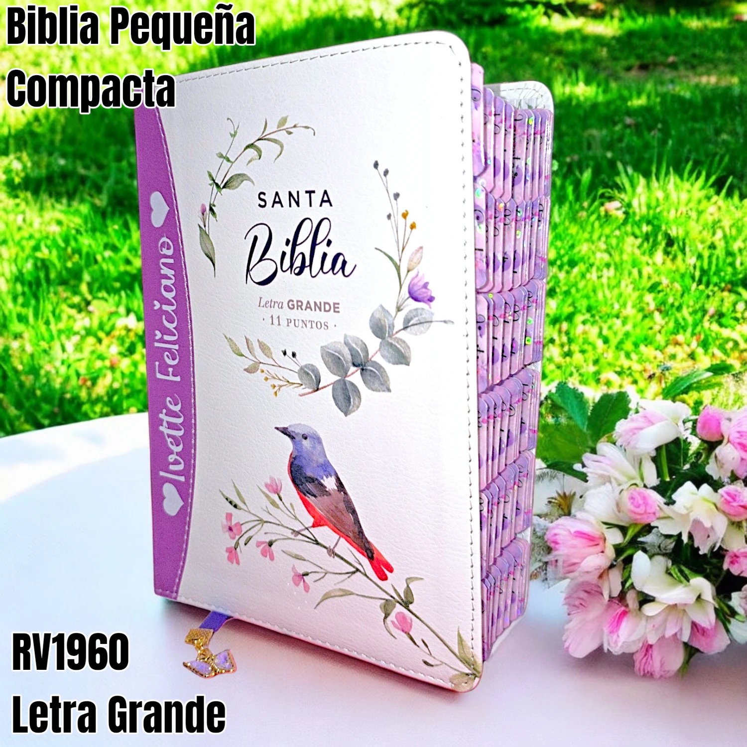 Biblia Personalizada Morada con Pajarito - Letra Grande de 11 Puntos - Versión Reina Valera 1960 - Tamaño Compacta – Español