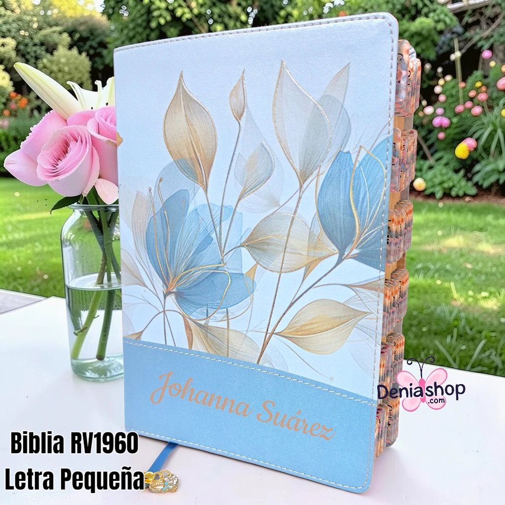 Biblia Personalizada de La Mujer Conforme al Corazón de Dios de Pétalos - Letra Pequeña de 9 Puntos - Reina Valera 1960 - Tamaño Manual - Español