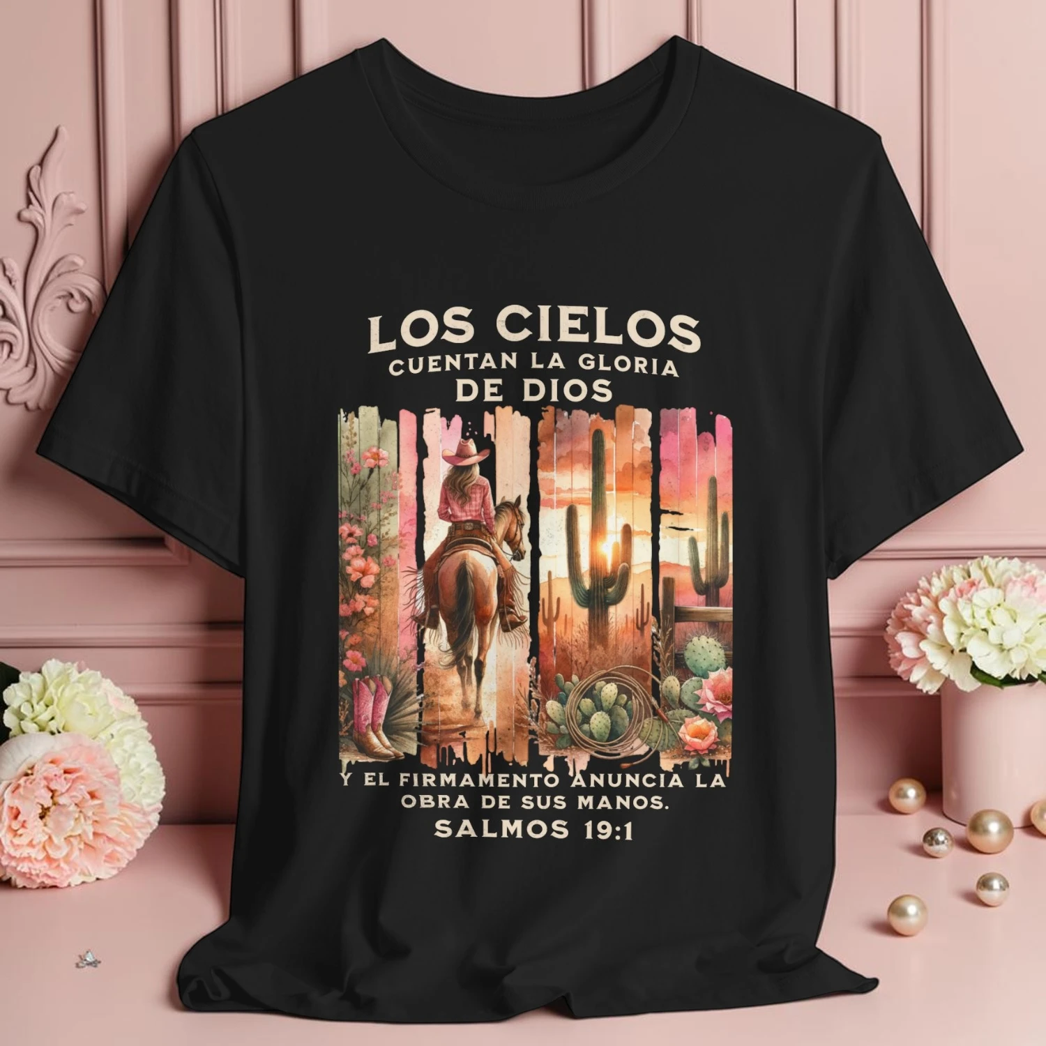 Los Cielos Cuentan la Gloria de Dios | Camisa Cristiana Floral Premium