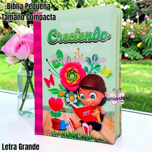 161438.jpg Biblia Personalizada Verde Para Niñas - Reina Valera 1960 - Tamaño Compacta con Cierre - Español