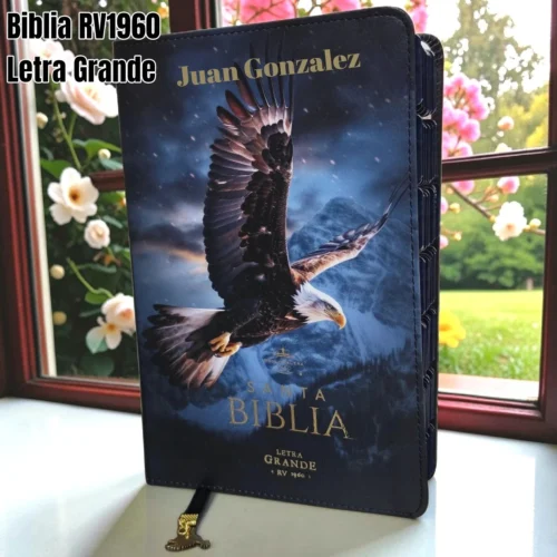 165445.jpg Biblia Personalizada de Águila - Letra Grande de 12 Puntos - Reina Valera 1960 - Tamaño Regular - Español