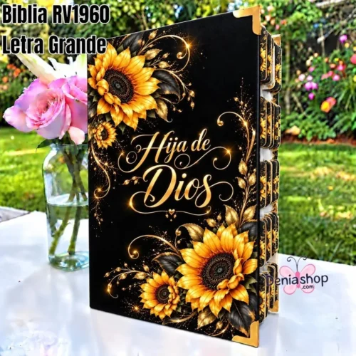 516094.jpg Biblia Personalizada Negra con Girasoles - Letra Grande de 12 Puntos - Reina Valera 1960 - Tapa Dura - Tamaño Regular - Español