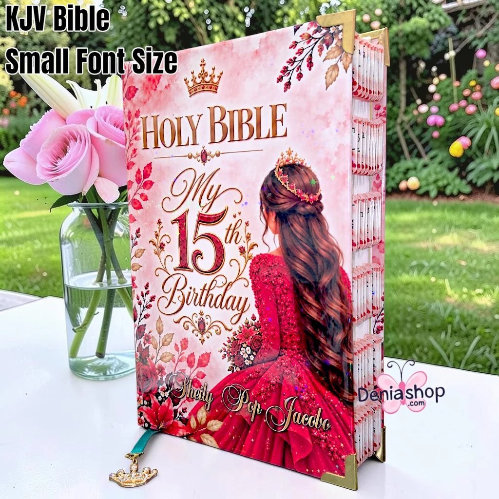 Biblia Personalizada Roja para Quinceañera - Letra Pequeña - Kings James Version - Tapa Dura - Tamaño Regular - Ingles