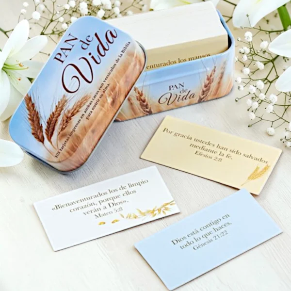 Caja de Promesas Bíblicas "Pan de Vida" | 101 Tarjetas con Versículos Bíblicos en Caja Metálica